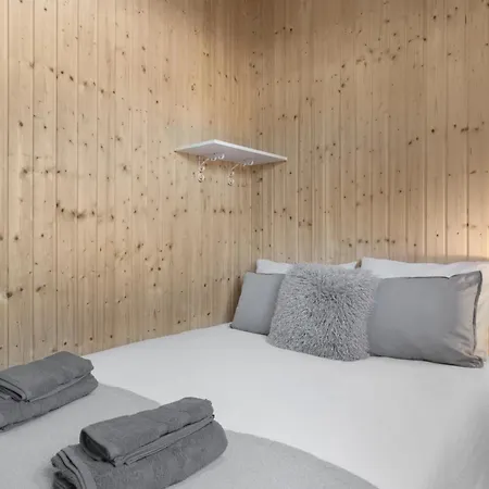 Fatema * Коніль-де-ла-Фронтера