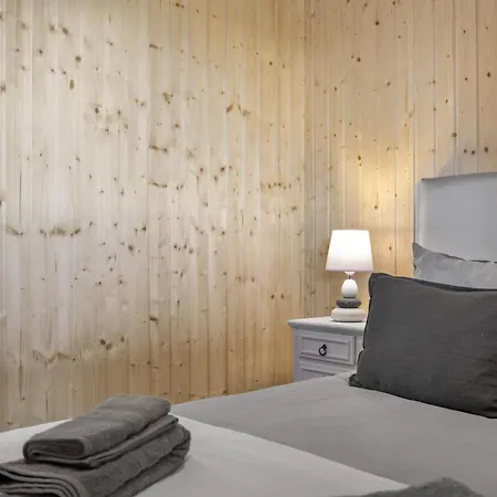 Fatema Conil De La Frontera