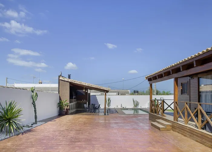 Fatema * コニル・デ・ラ・フロンテラ